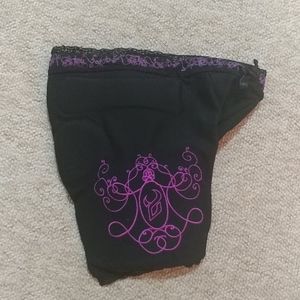 Demon ski/snowboarding impact pad/butt pad